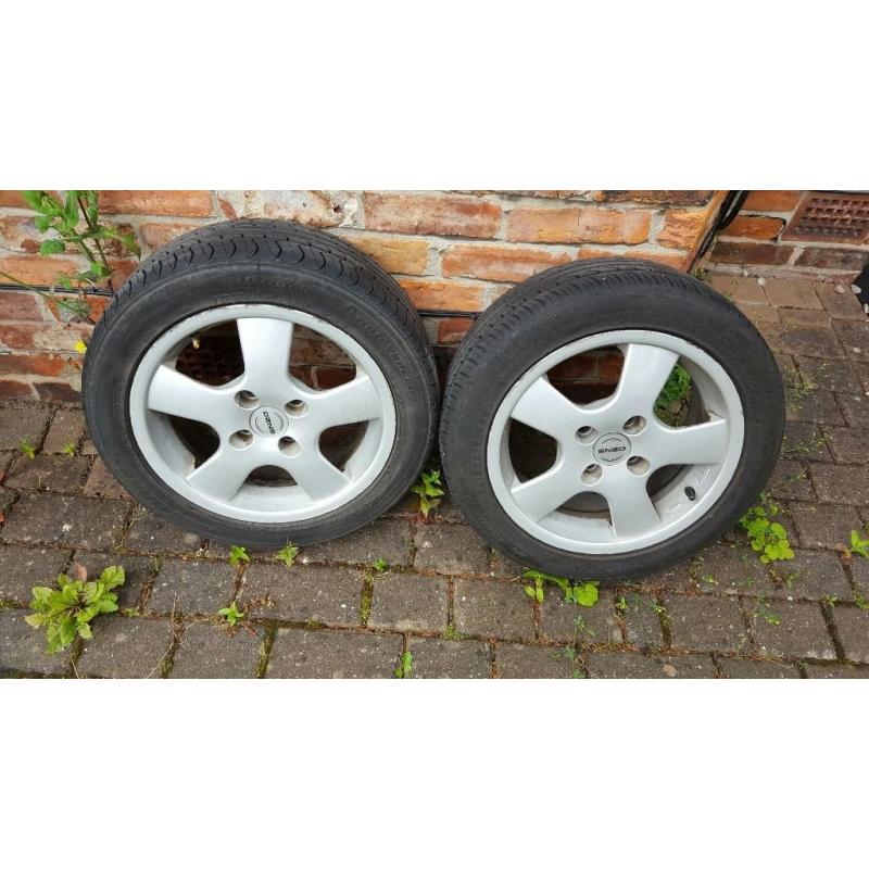 4 x Alloy Wheels (15")