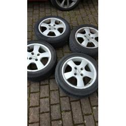 4 x Alloy Wheels (15")