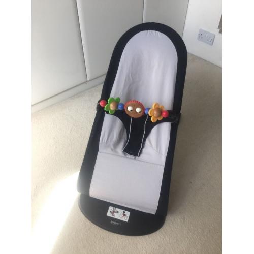 BabyBjorn Bouncer and toybar