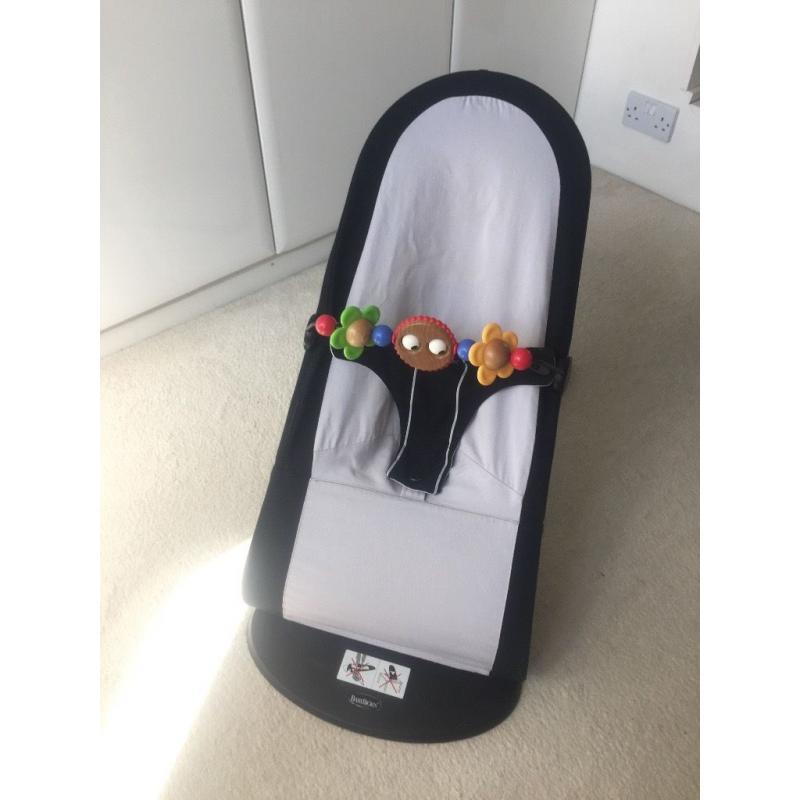 BabyBjorn Bouncer and toybar