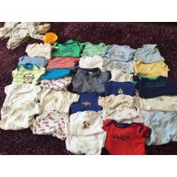 Bundle of boy/unisex vests