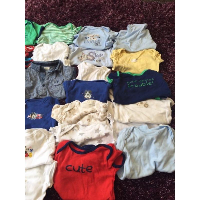 Bundle of boy/unisex vests