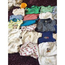 Bundle of boy/unisex vests