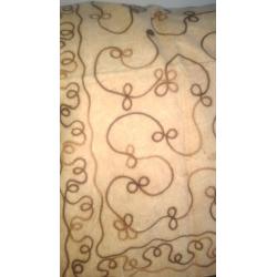 2 sets of bed throws