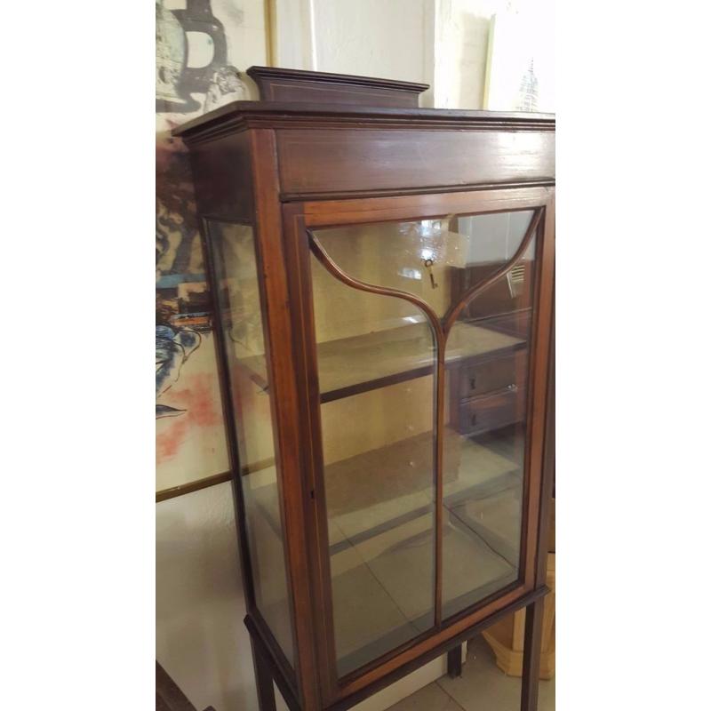 Antique Display Cabinet in Good Condition
