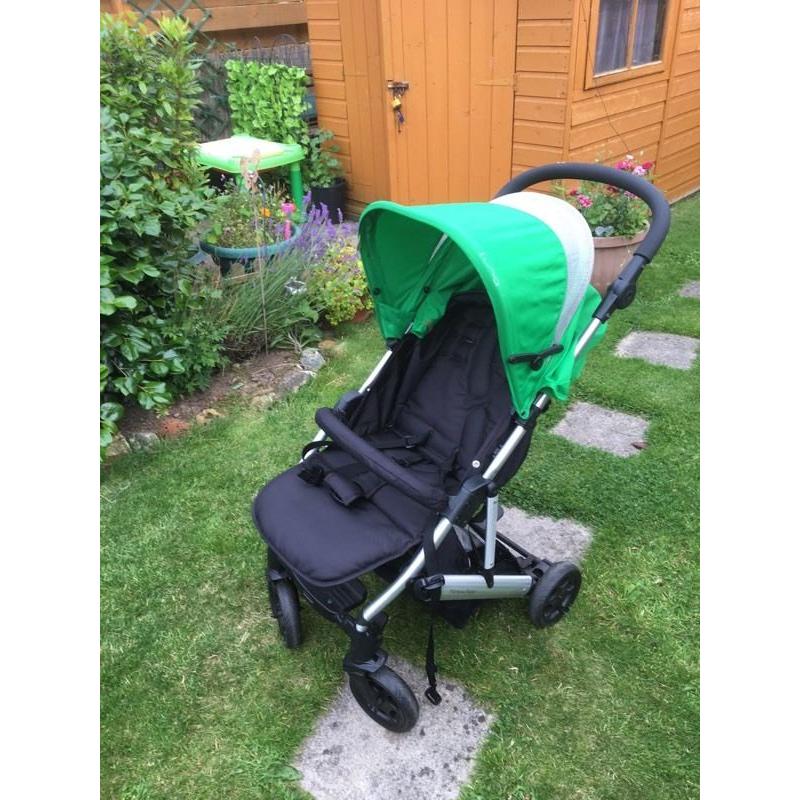 Mama's and papa's buggy