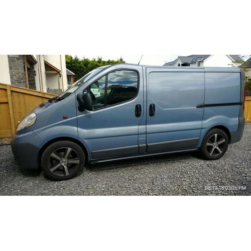Vauxhall Vivaro 2.0CDTi 115ps 2700 SWB Ideal Camper Day Surf Van