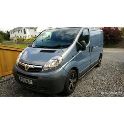 Vauxhall Vivaro 2.0CDTi 115ps 2700 SWB Ideal Camper Day Surf Van