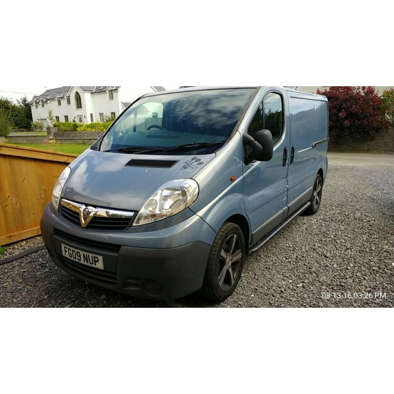 Vauxhall Vivaro 2.0CDTi 115ps 2700 SWB Ideal Camper Day Surf Van