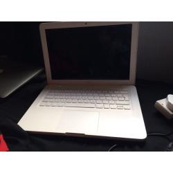 Apple MacBook (sor)