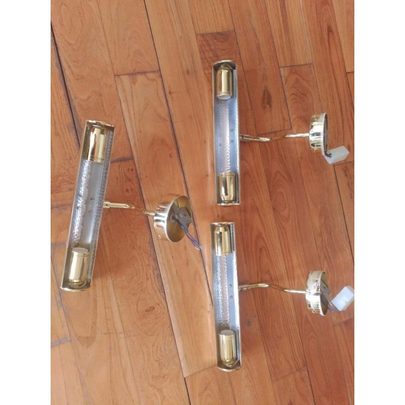 Brass picture lights