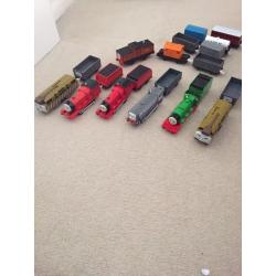 7 X TomyThomas trackmaster trains with extra carriages and troublesome trucks