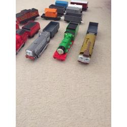 7 X TomyThomas trackmaster trains with extra carriages and troublesome trucks