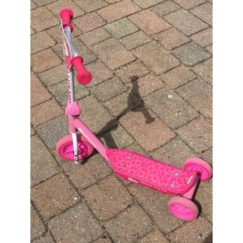 Hello kitty scooter