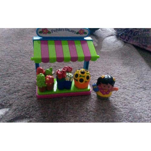 ELC happy land flower store.