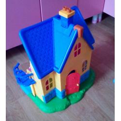 Disney Ku I or doc mcstuffins house