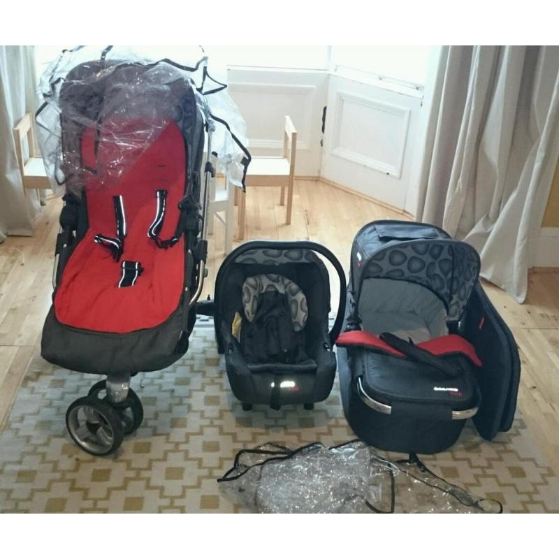 Cosatto budi 3 in 1 travel system