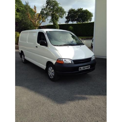 Toyota Hiace ford transit