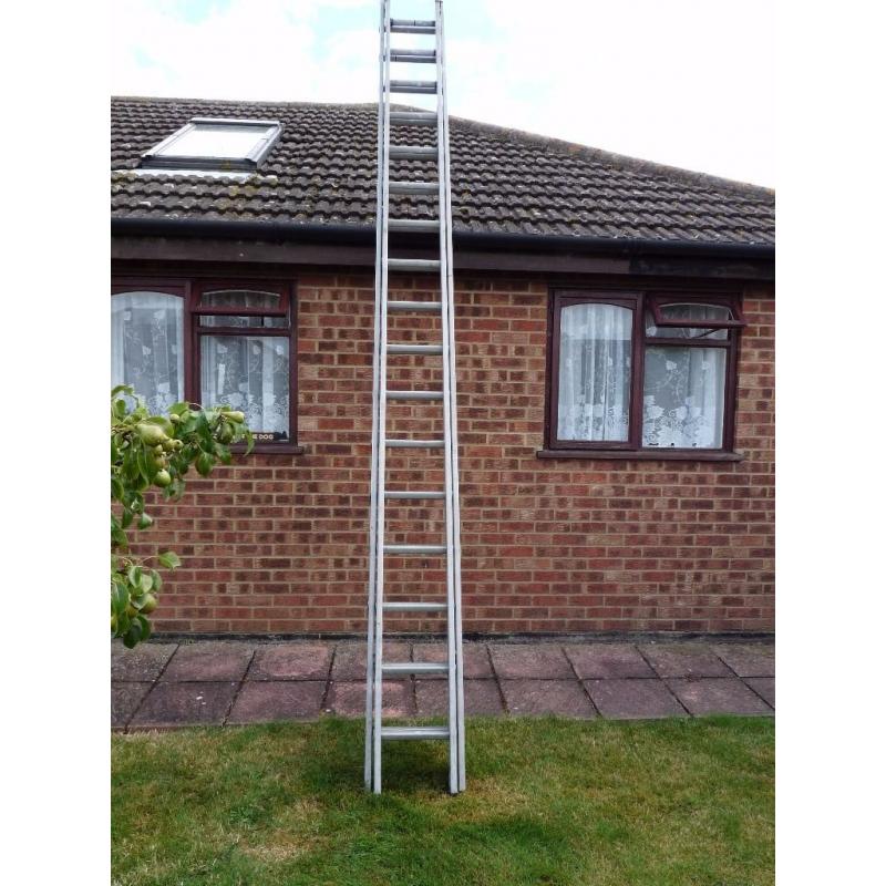 ladders 25 to 30 ft
