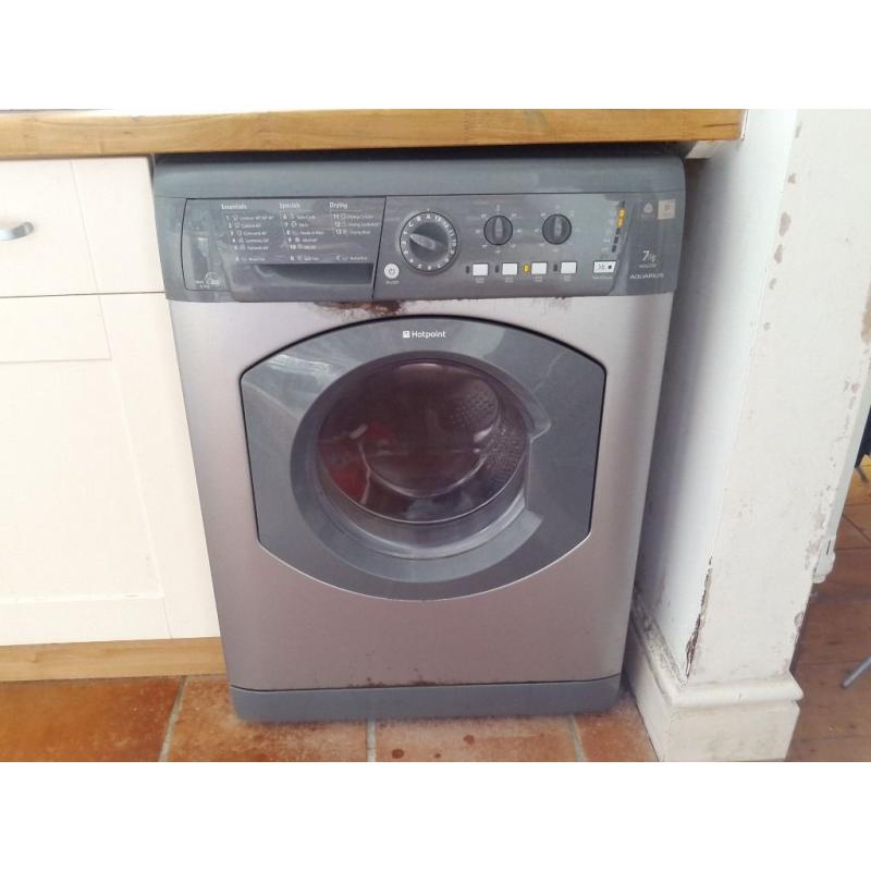 Hotpoint Aquarius WDL520 washer dryer - drum bearings need replacing! STILL AVAILABLE