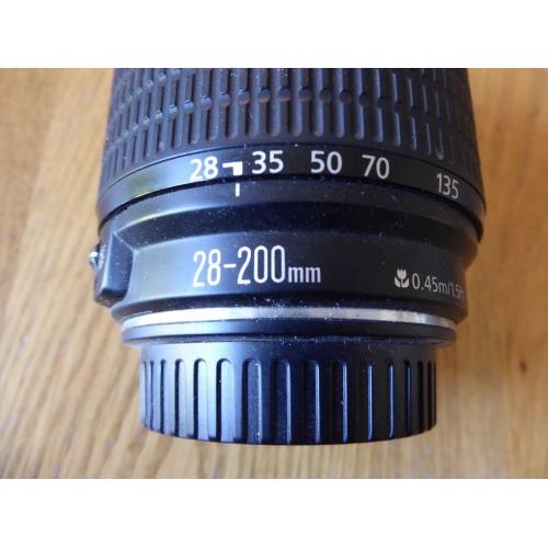Canon Ultrasonic 28-200mm f3.5-5.6