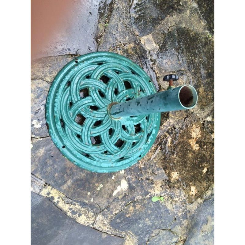 Cast iron sun umbrella base