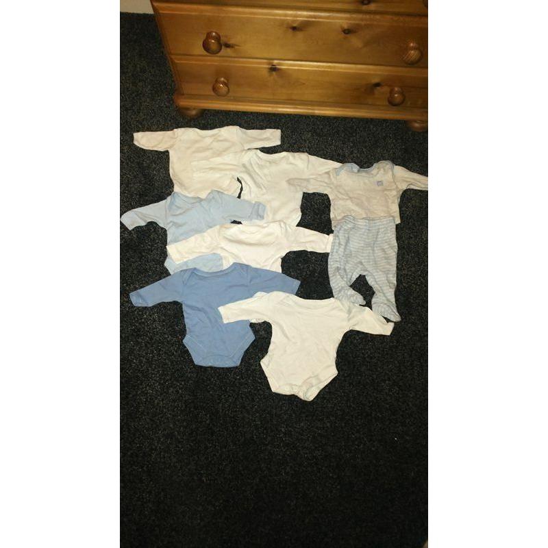 Tiny Baby Clothes Bundle - Boy - 3 pics
