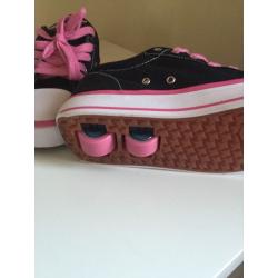 Girls Heely's