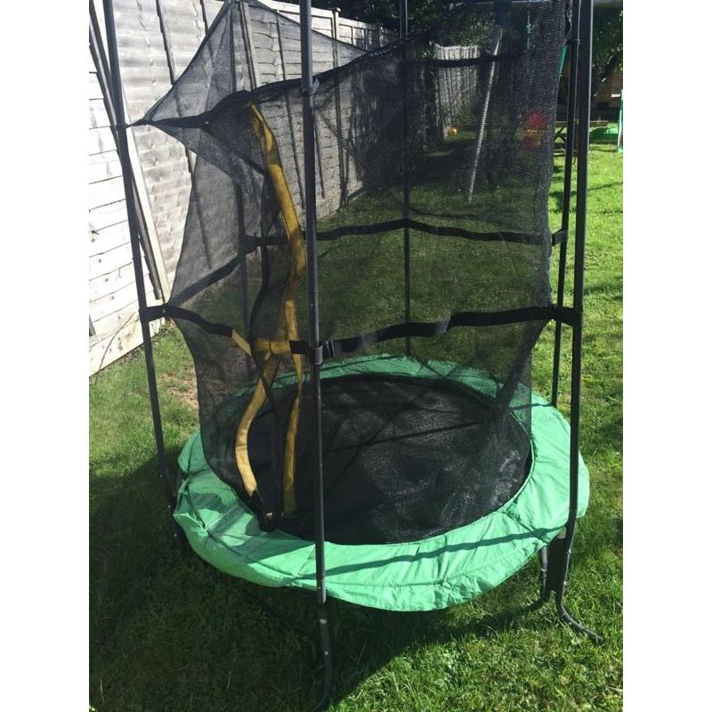 4ft junior trampoline B&Q