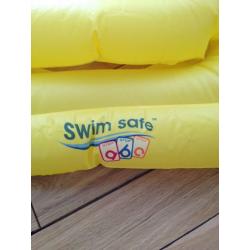 Baby's swim support.