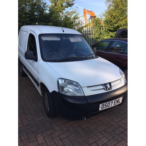Peugeot partner White only 59k miles push button start