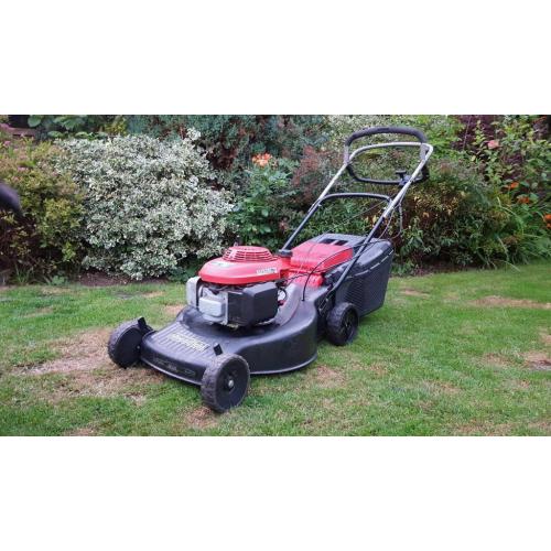 Mountfield SP536 Self Propelled Petrol Mower/Lawnmower - Honda