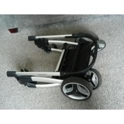 Hauck lacrosse travel system