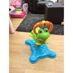 VTech Bounce and Discover Frog, like new