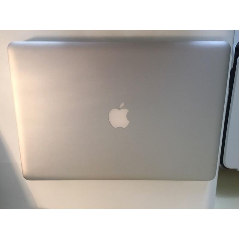 MacBook Pro 15" (Mid 2009) Pristine Condition