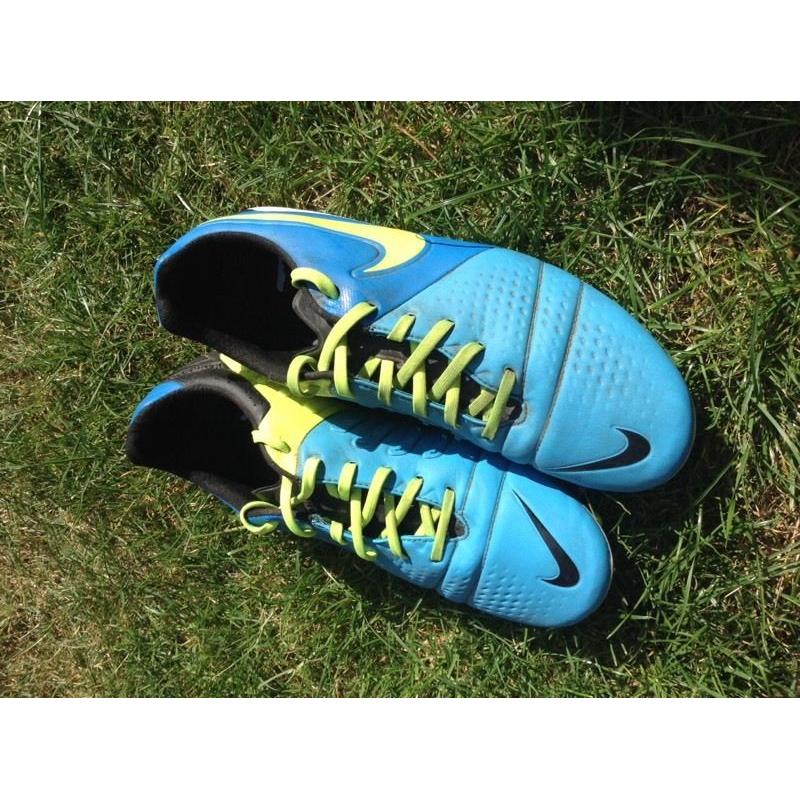 Nike ctr360 Maestri (size 9 uk)