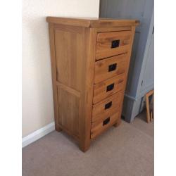 Solid oak wood chest of drawers
