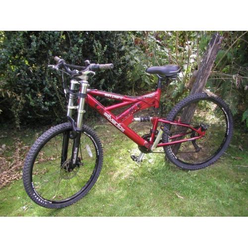 silverfox serpent,24 speed,full suspension,disc brake,tidy condition,runs well
