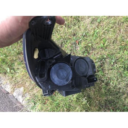 Ford Focus front light 2013