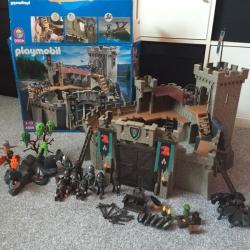 Playmobil Knights Falcon castle with extras