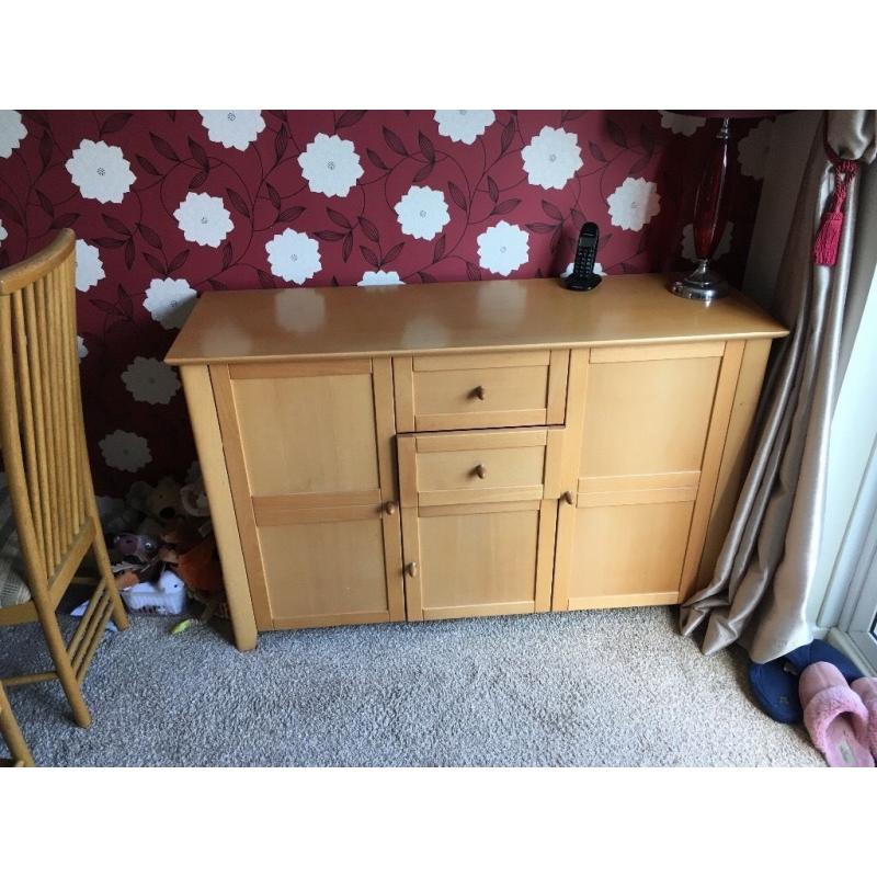 Nice sturdy side board for sale