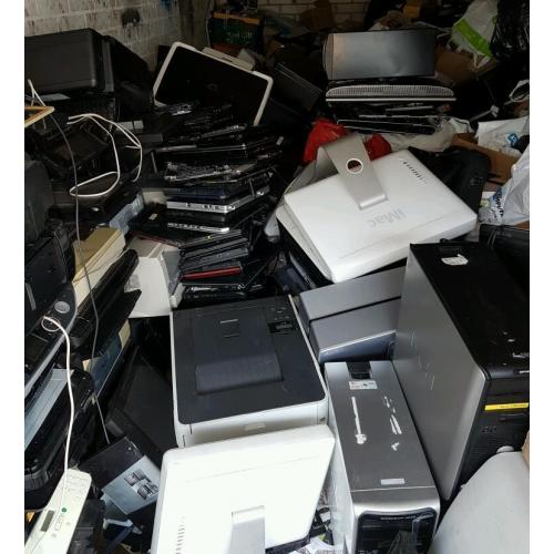 COMPUTER equipment - ideal for parts