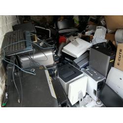 COMPUTER equipment - ideal for parts