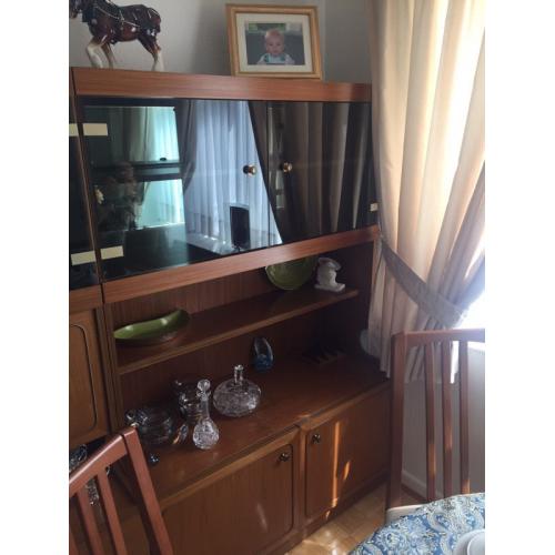 dresser units