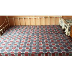 Day Bed/Guest Bed with under trundle bed
