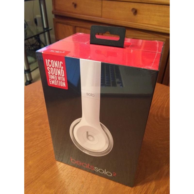 BRAND NEW White Beats Solo2 Headphones - unopened