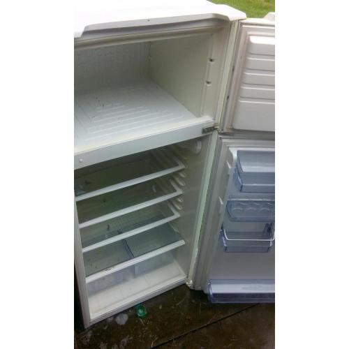 Fridge freezer