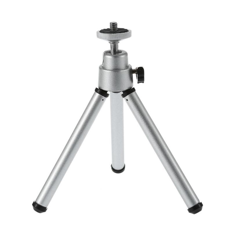 BLACK VIVITAR DVR 638 HI-DEF CAMCORDER, MINI TRIPOD AND 4GB MEMORY CARD