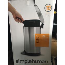 SIMPLEHUMAN 6LITRE ROUND PEDAL BIN