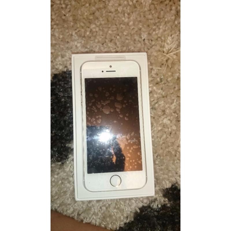 Gold iphone 5s- almost brand new boxed